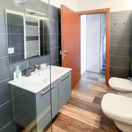 דירה Blue House By Design *